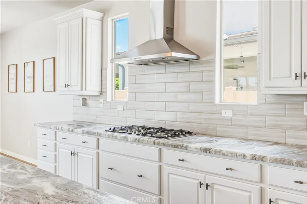 32163 Verbena Temecula, CA 92591
