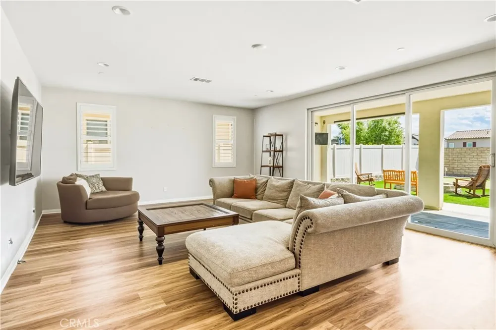 32163 Verbena Temecula, CA 92591