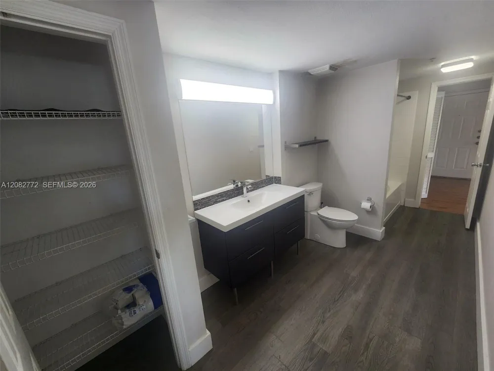 Address Not Shown Pembroke Pines, FL 33025