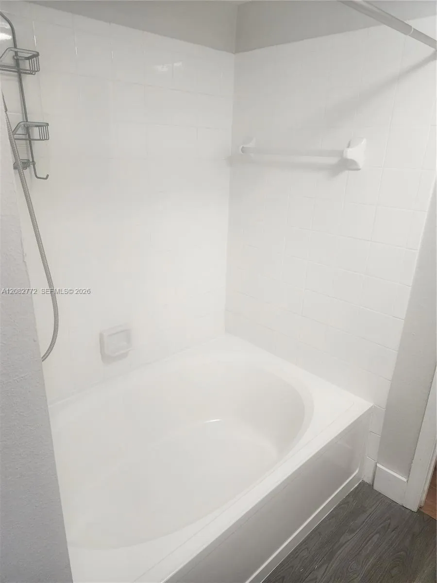 Address Not Shown Pembroke Pines, FL 33025