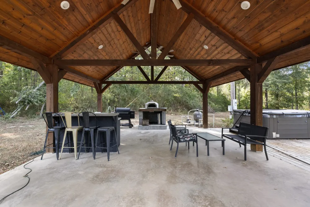 2623 Pine Lake Road Broken Bow, OK 74728