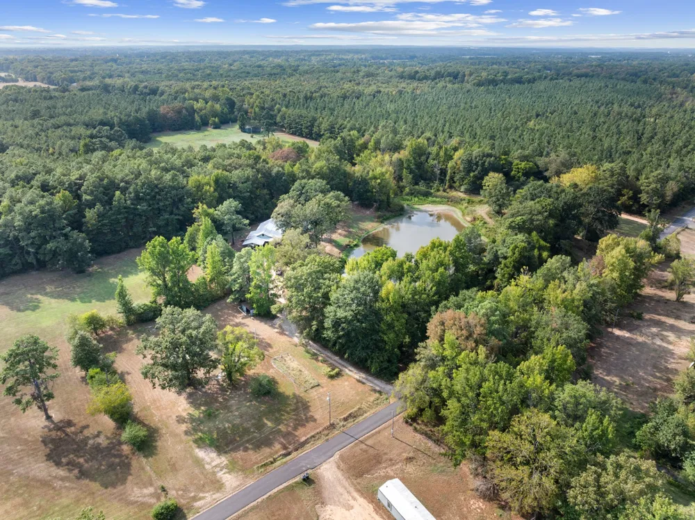 2623 Pine Lake Road Broken Bow, OK 74728