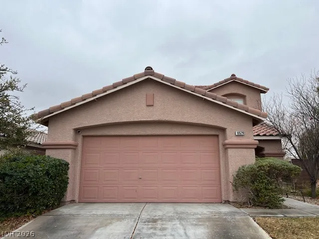 10529 Majestic Beauty Avenue Las Vegas, NV 89135