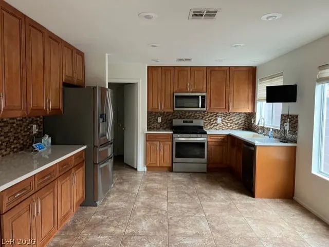 10529 Majestic Beauty Avenue Las Vegas, NV 89135