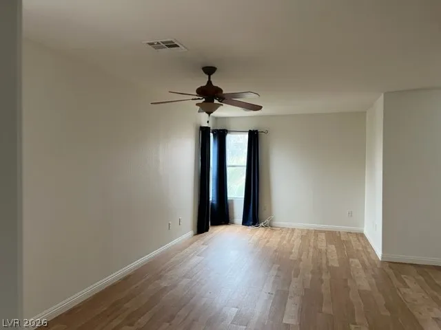 10529 Majestic Beauty Avenue Las Vegas, NV 89135