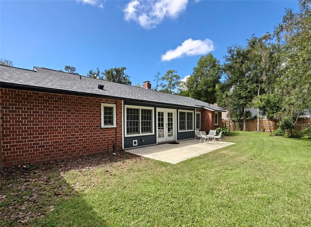 1326 NW 10TH AVENUE Gainesville, FL 32605