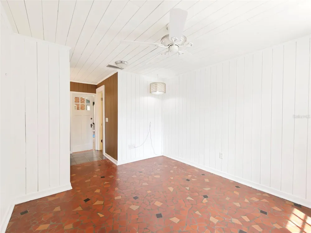 1326 NW 10TH AVENUE Gainesville, FL 32605