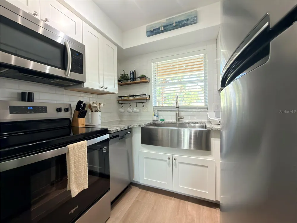 439 S PAULA DRIVE #103 Dunedin, FL 34698