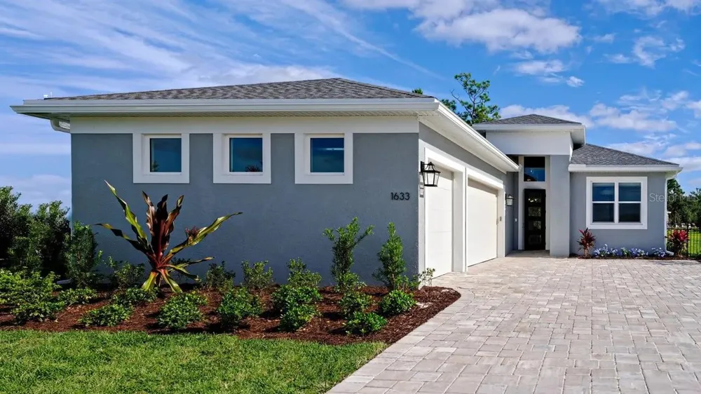 1633 LAKE RESERVE DRIVE Deland, FL 32724