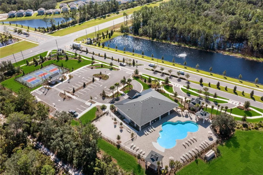 1633 LAKE RESERVE DRIVE Deland, FL 32724