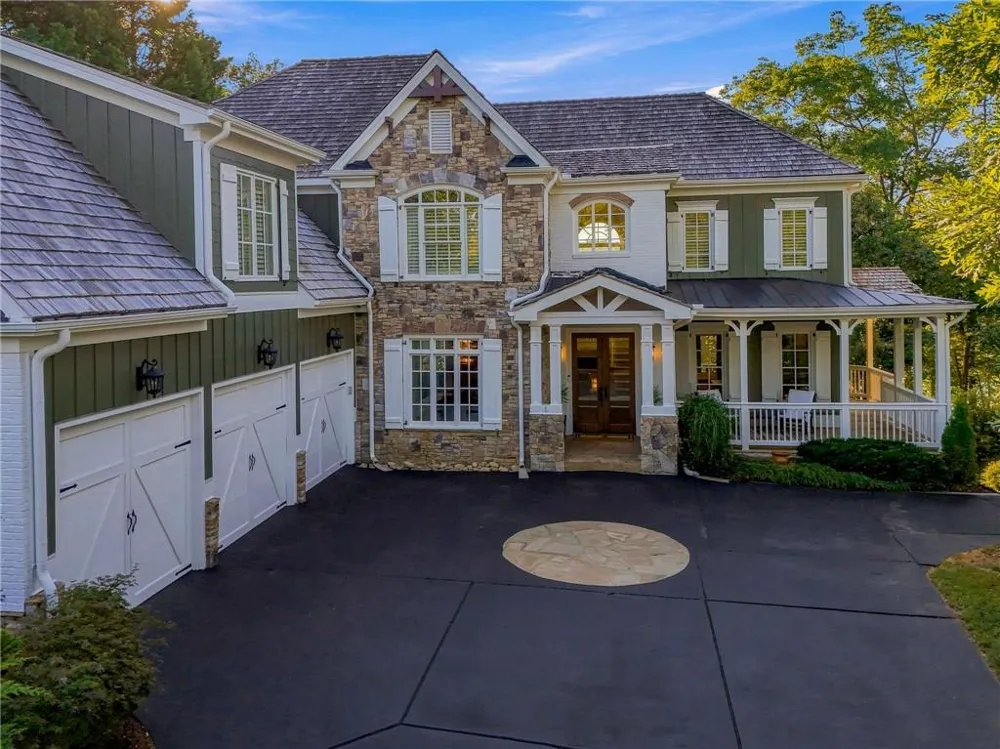 117 Peninsula Way Dawsonville, GA 30534