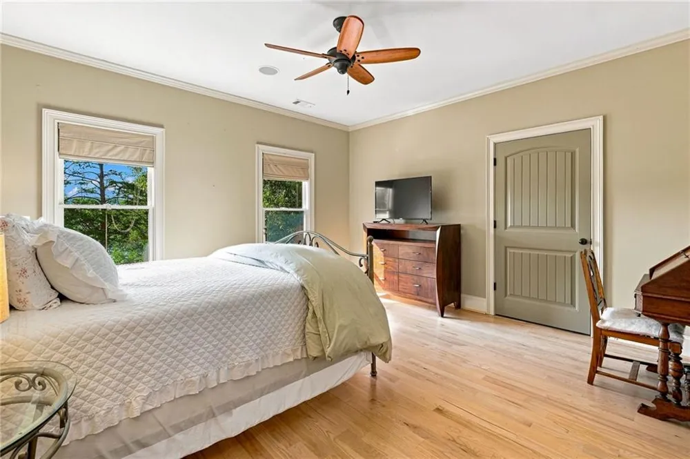 117 Peninsula Way Dawsonville, GA 30534