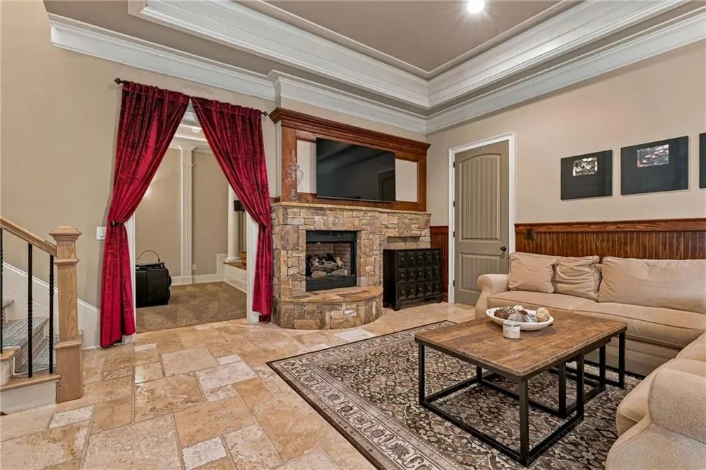 117 Peninsula Way Dawsonville, GA 30534