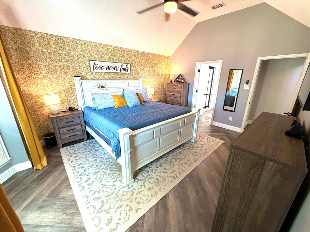 9920 Pack Saddle Trail Fort Worth, TX 76108