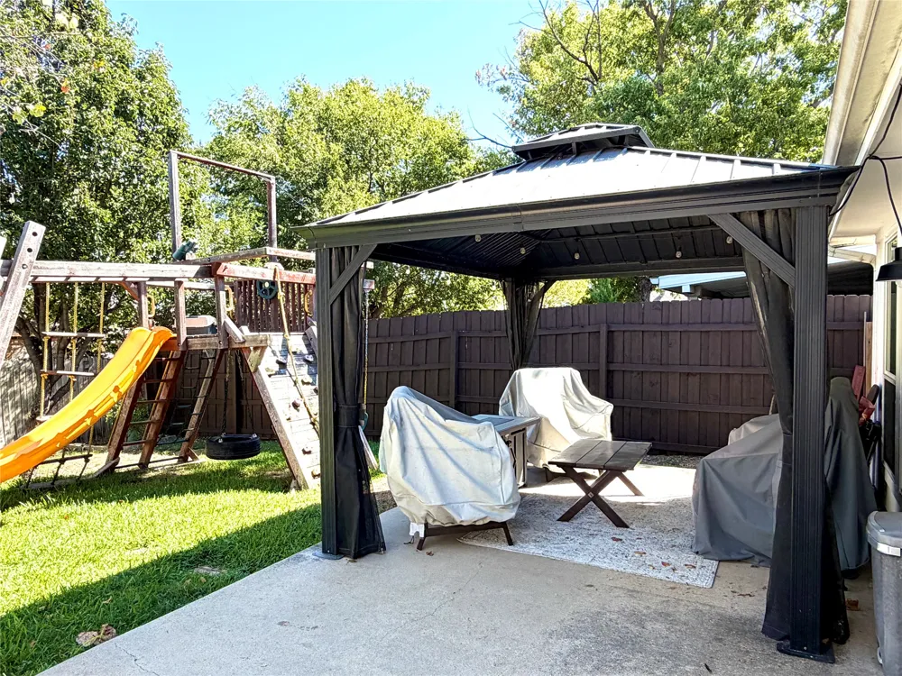 9920 Pack Saddle Trail Fort Worth, TX 76108