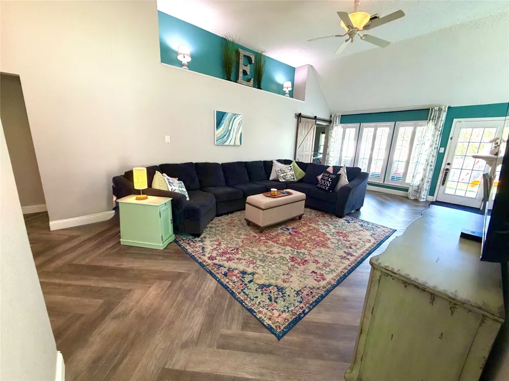 9920 Pack Saddle Trail Fort Worth, TX 76108