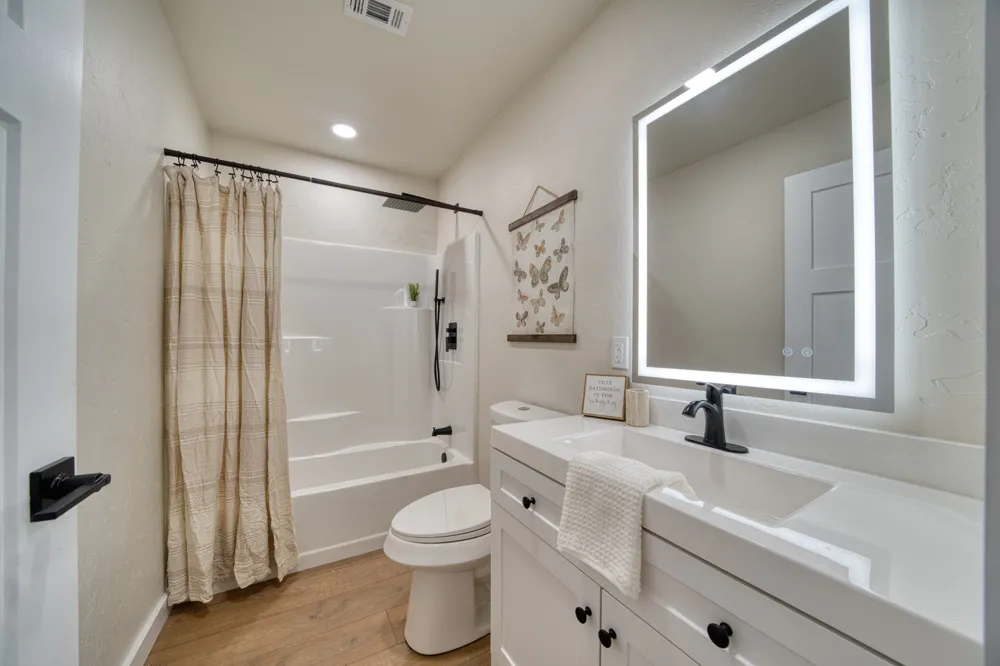 104 Private Road 33091 Omaha, TX 75571