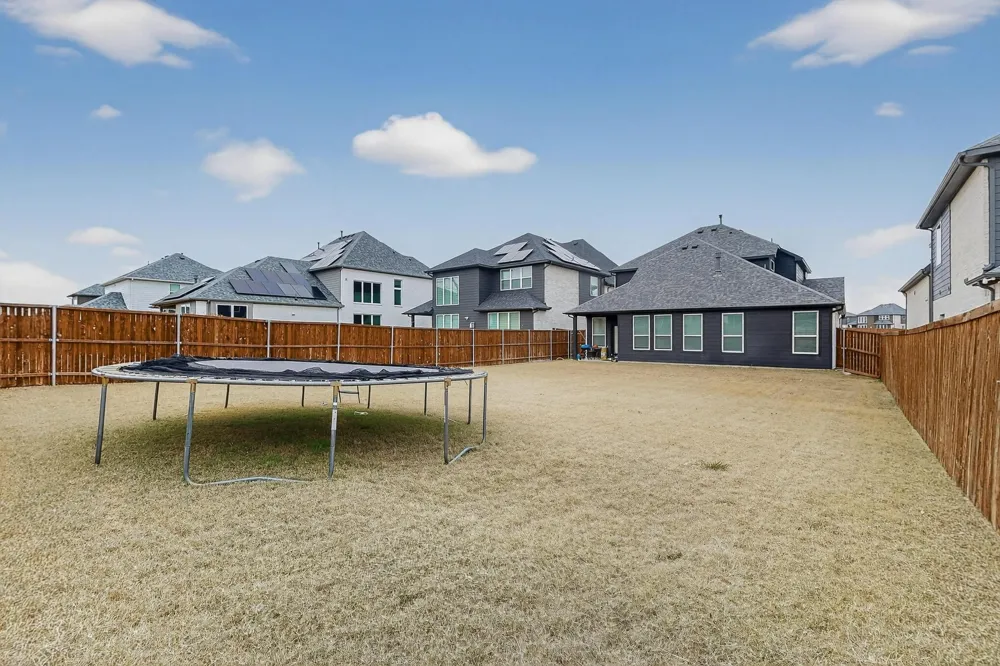 504 Conestoga Pass Weston, TX 75009