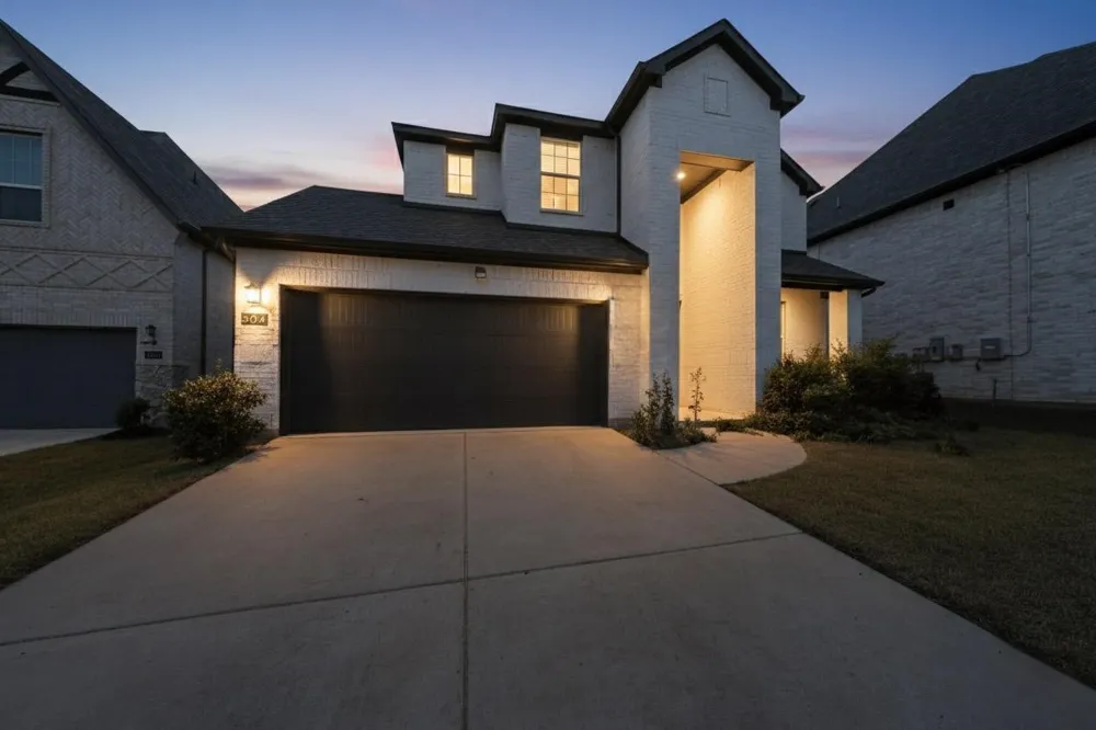 504 Conestoga Pass Weston, TX 75009