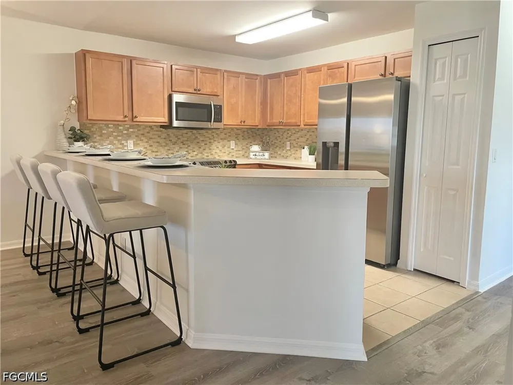 NE 8Th Place Cape Coral, FL 33909