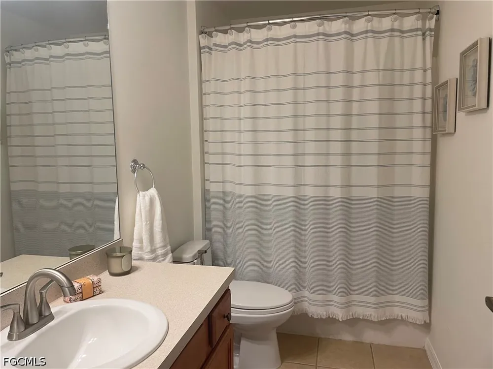 NE 8Th Place Cape Coral, FL 33909
