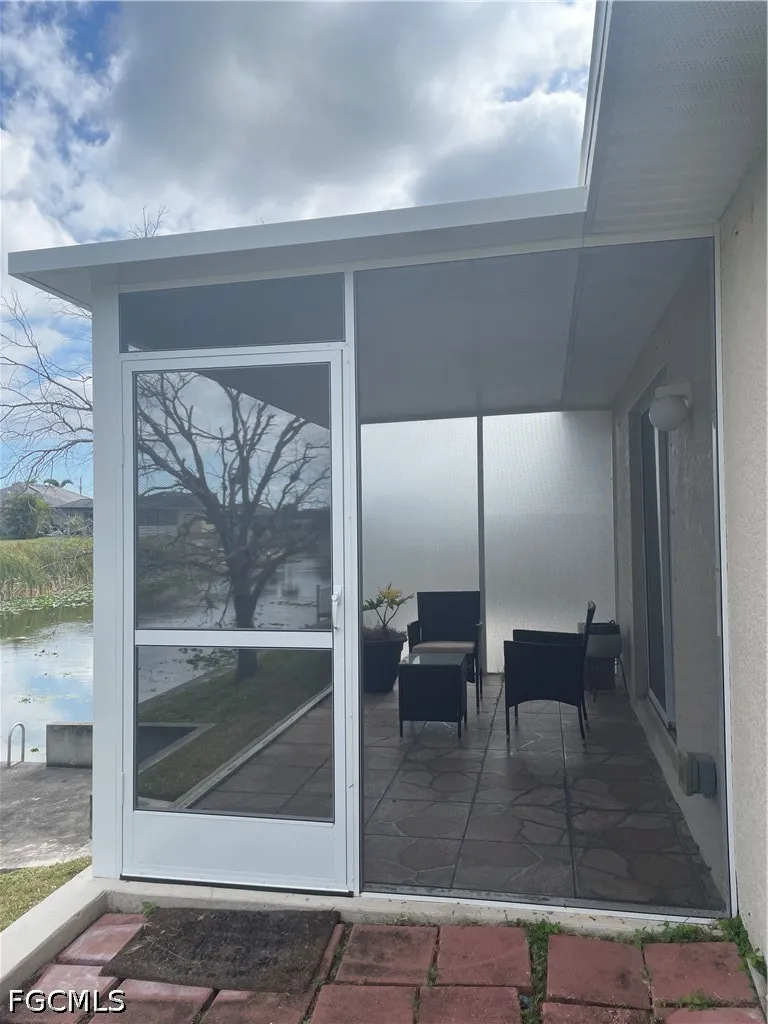 NE 8Th Place Cape Coral, FL 33909