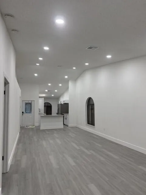 8204 NW 100th Lane Tamarac, FL 33321