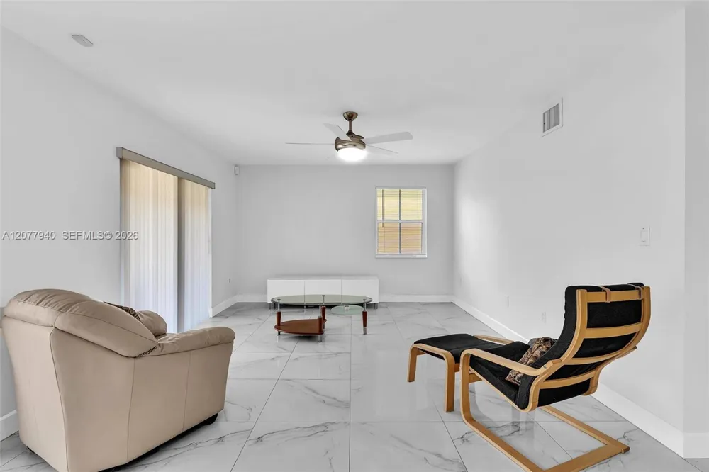 13949 Forest Oak Cir Davie, FL 33325