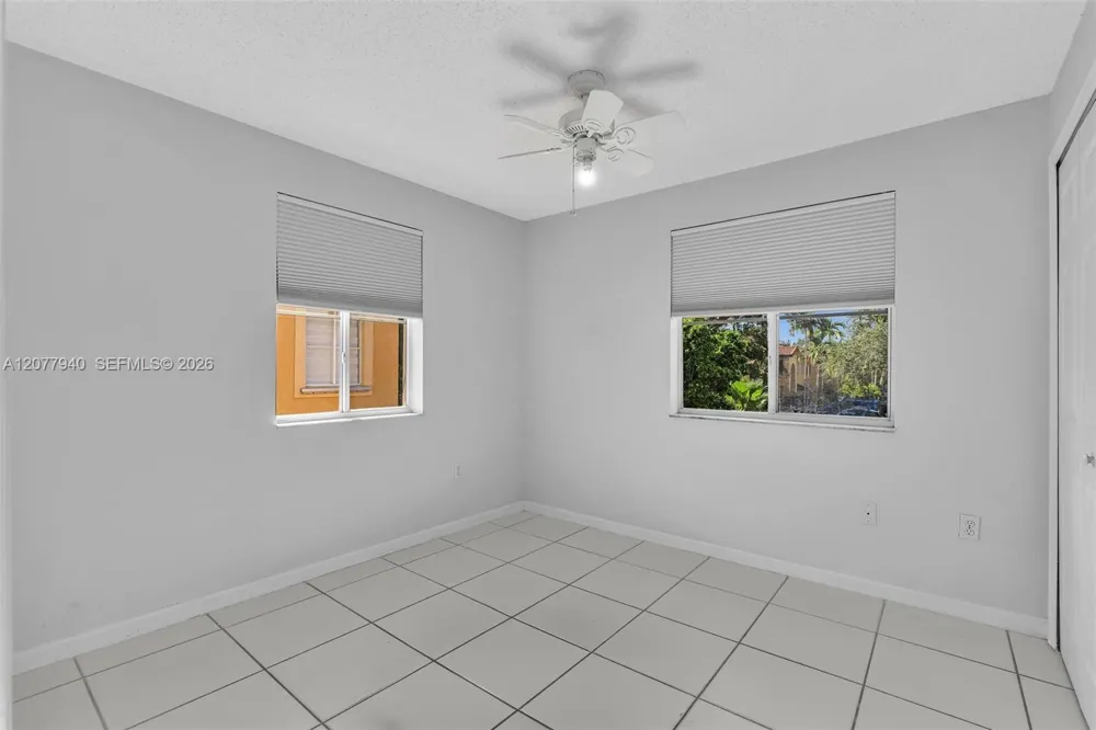 13949 Forest Oak Cir Davie, FL 33325