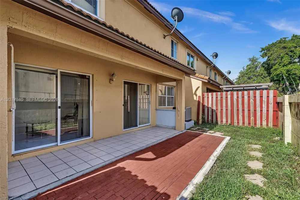 13949 Forest Oak Cir Davie, FL 33325