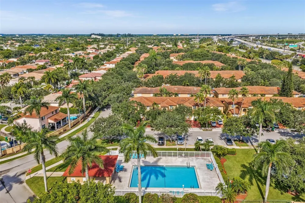 13949 Forest Oak Cir Davie, FL 33325