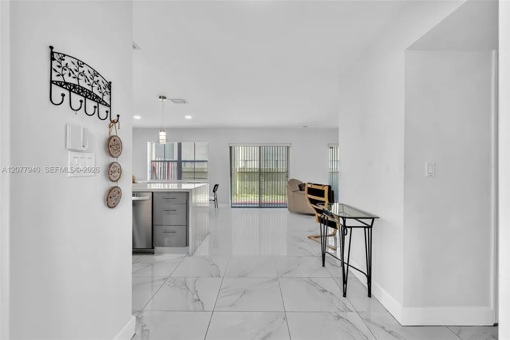 13949 Forest Oak Cir Davie, FL 33325