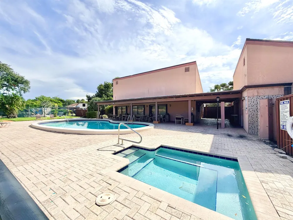 1720 NW 73rd Avenue Plantation, FL 33313