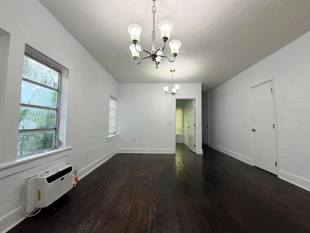 1849 Dewey Street Hollywood, FL 33020