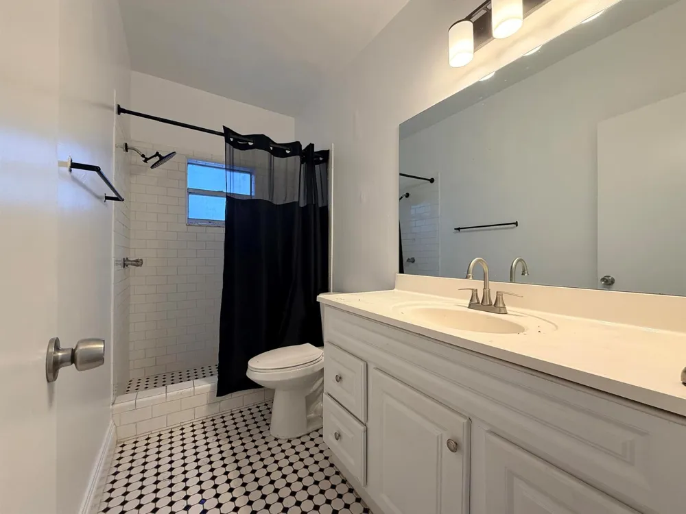1849 Dewey Street Hollywood, FL 33020
