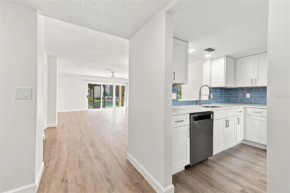 700 STARKEY ROAD #311 Largo, FL 33771