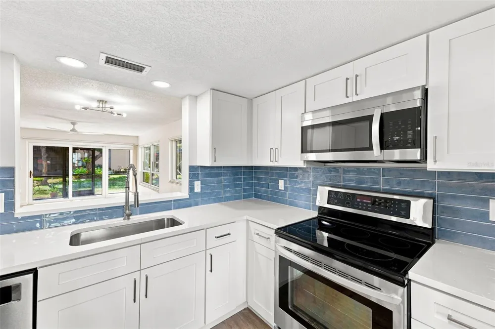 700 STARKEY ROAD #311 Largo, FL 33771