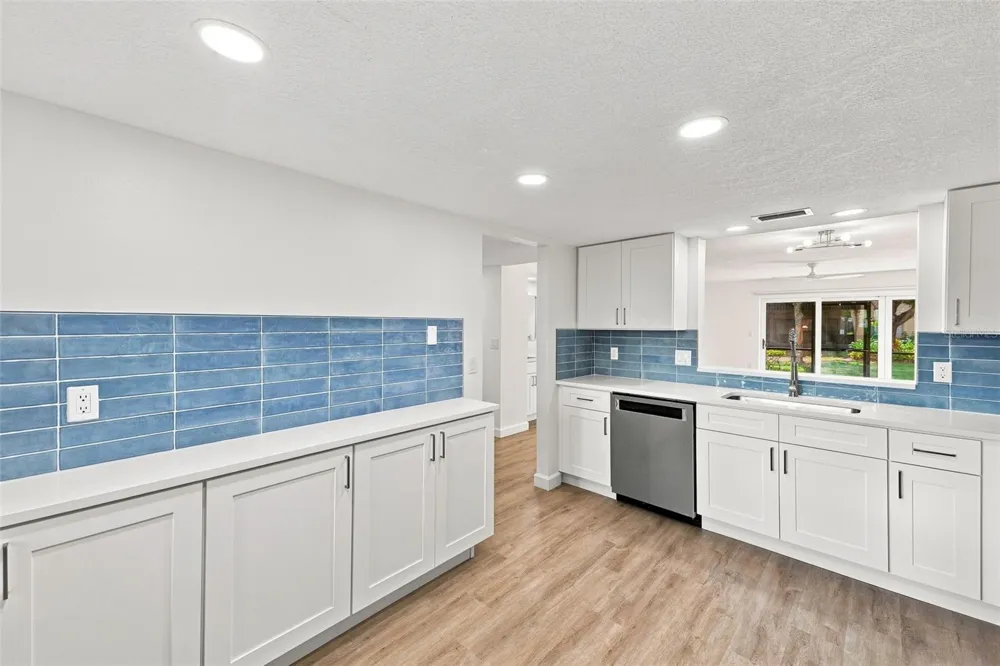 700 STARKEY ROAD #311 Largo, FL 33771