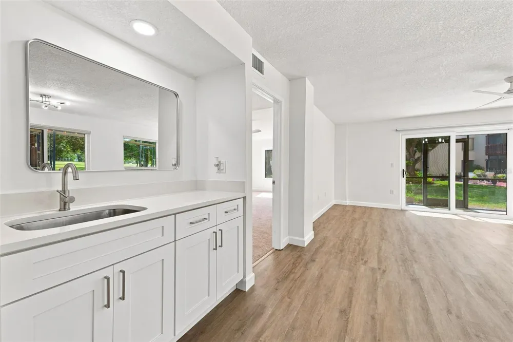 700 STARKEY ROAD #311 Largo, FL 33771