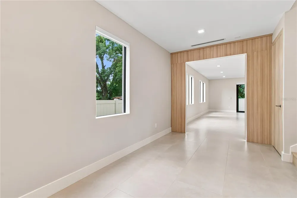 3429 W PALMETTO STREET Tampa, FL 33607