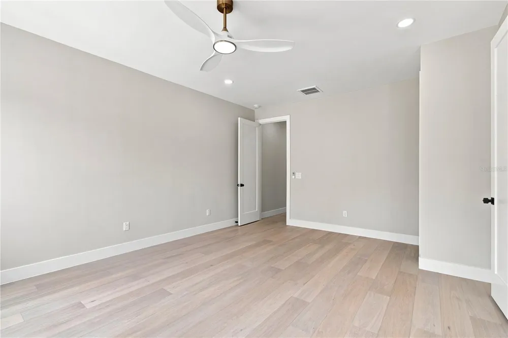 3429 W PALMETTO STREET Tampa, FL 33607