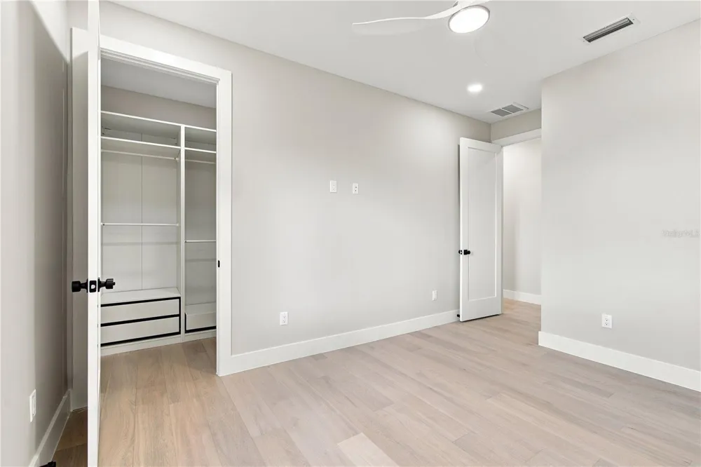 3429 W PALMETTO STREET Tampa, FL 33607