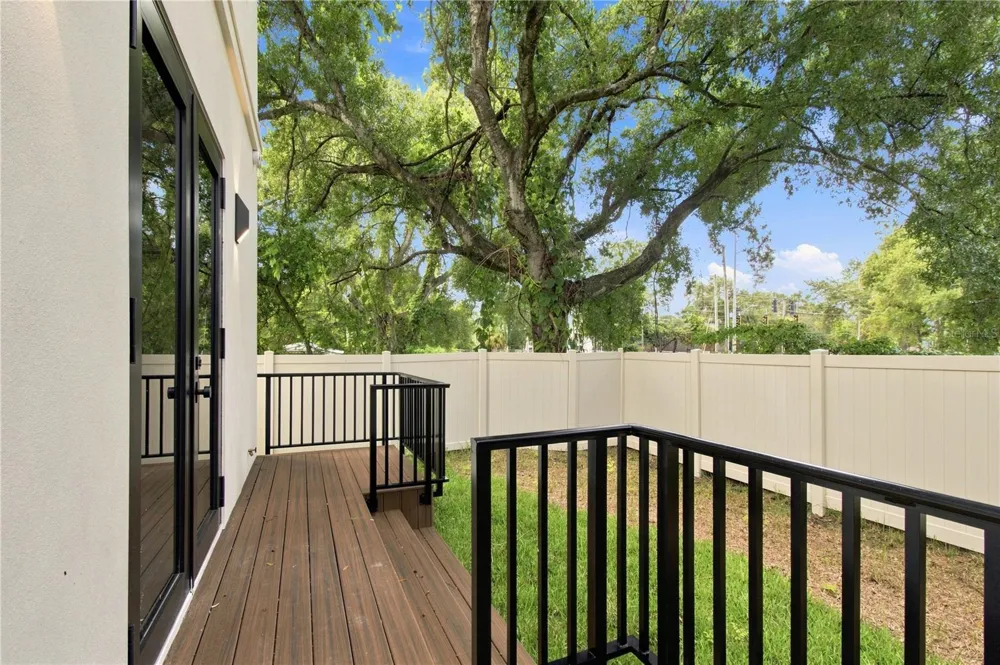 3429 W PALMETTO STREET Tampa, FL 33607