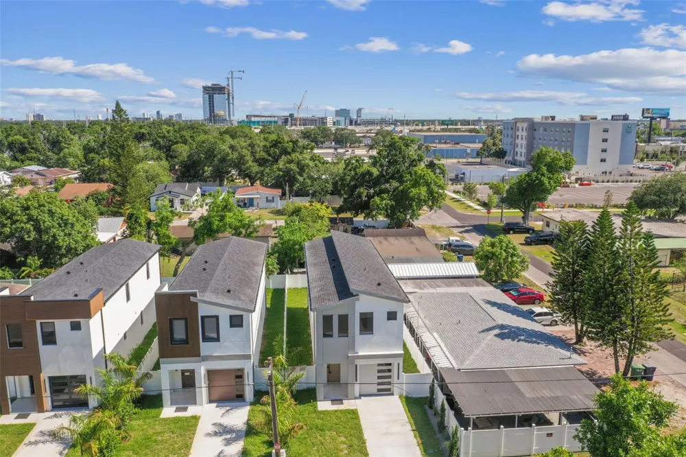 3429 W PALMETTO STREET Tampa, FL 33607