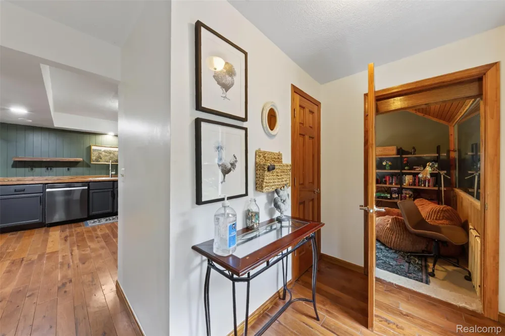 3390 Dexter Trail Stockbridge Township, MI 49285