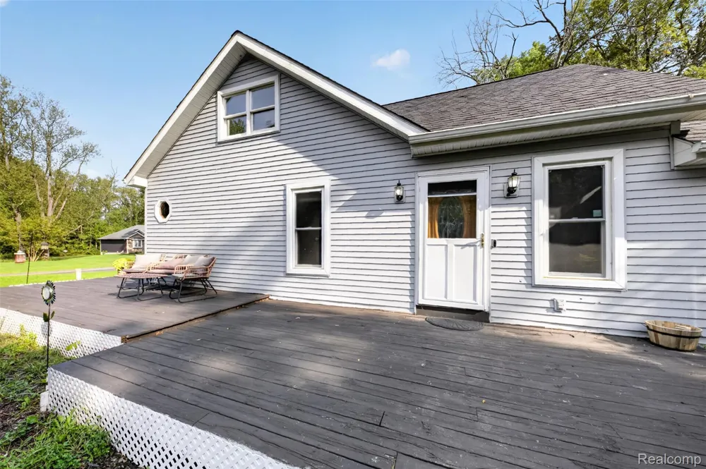 3390 Dexter Trail Stockbridge Township, MI 49285