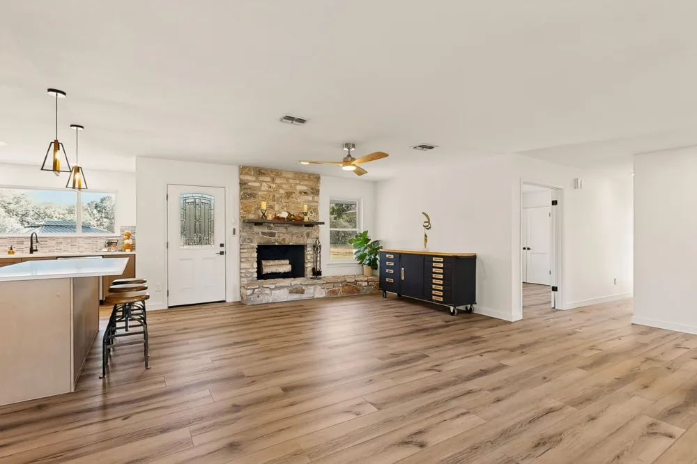 504 Buckaroo Trail Buda, TX 78610