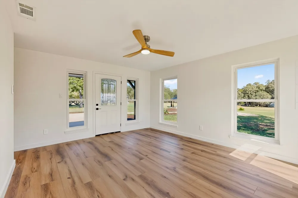 504 Buckaroo Trail Buda, TX 78610