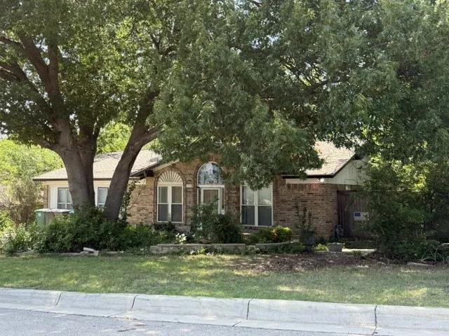 3228 Durango Road Fort Worth, TX 76116
