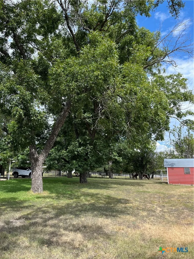 4009 Highway 183 Lampasas, TX 76550
